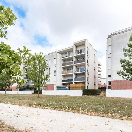 Prague Apartment In Disneyland Montevrain Exterior photo